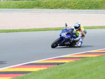 20110913161819_Freies_Fahren_Sachsenring_29-und-30_Aug_11-493.400x300-crop.jpg