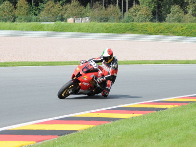 20110913161834_Freies_Fahren_Sachsenring_29-und-30_Aug_11-521.400x300-crop.jpg