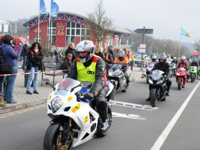 20120416124011_Freies_Fahren_Nuerburgring_5_4_2012-186.400x300-crop.jpg