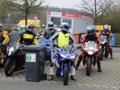 20120416132338_Freies_Fahren_Nuerburgring_5_4_2012-127.400x300-crop.jpg